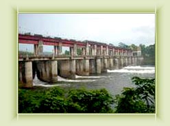 Headworks Dam - Munnar